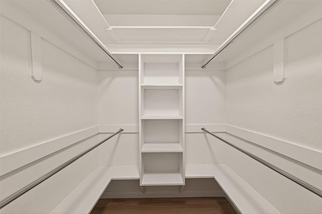 6547 Bayou Glen Road, Houston, TX 77057