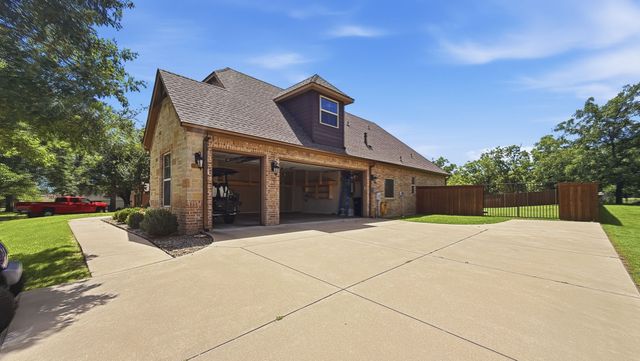 9709 Bellechase Road, Granbury, TX 76049