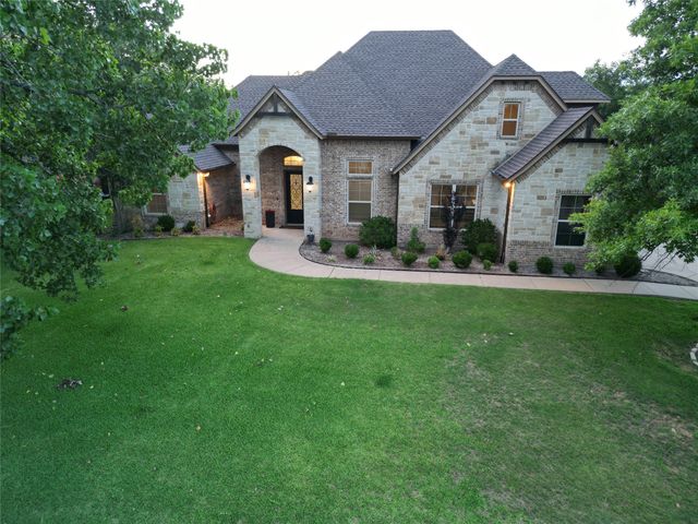 9709 Bellechase Road, Granbury, TX 76049