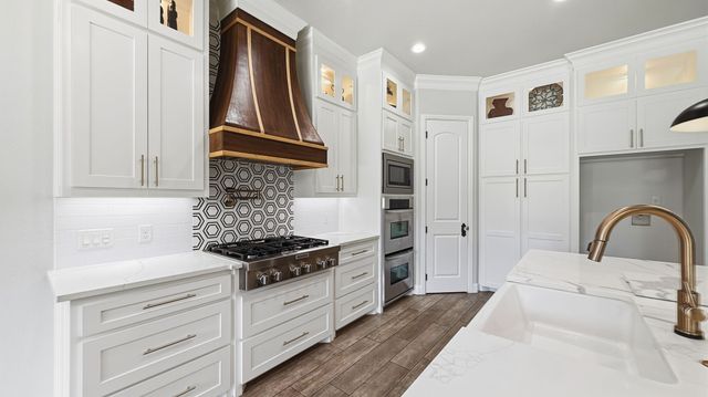 9709 Bellechase Road, Granbury, TX 76049