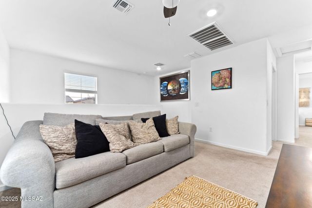 646 W Calle El Teclado, Sahuarita, AZ 85629