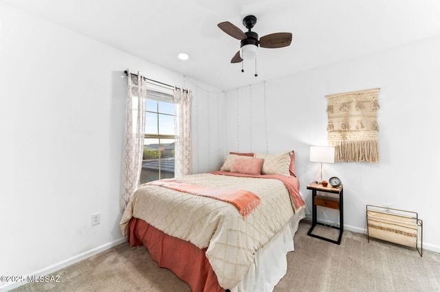 646 W Calle El Teclado, Sahuarita, AZ 85629