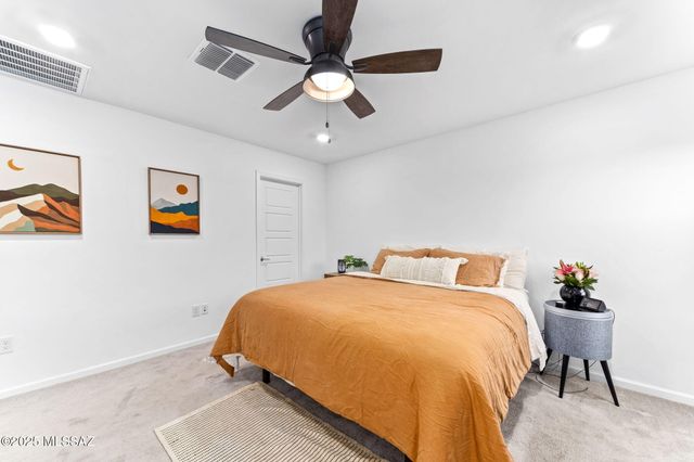 646 W Calle El Teclado, Sahuarita, AZ 85629