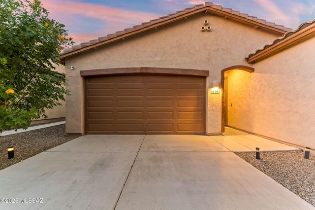 646 W Calle El Teclado, Sahuarita, AZ 85629