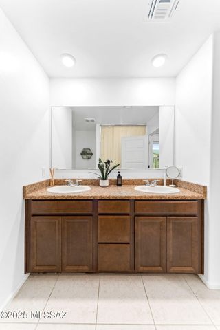 646 W Calle El Teclado, Sahuarita, AZ 85629