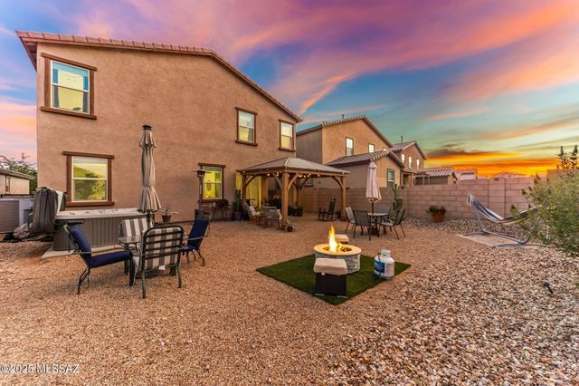 646 W Calle El Teclado, Sahuarita, AZ 85629