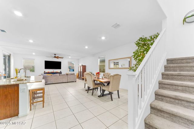 646 W Calle El Teclado, Sahuarita, AZ 85629