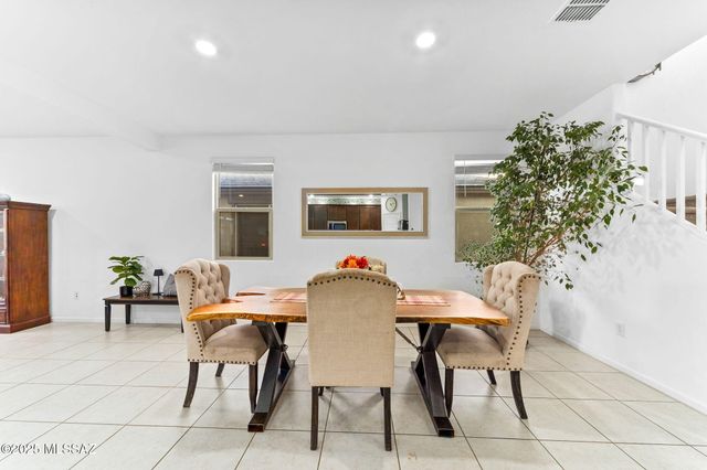 646 W Calle El Teclado, Sahuarita, AZ 85629