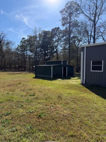 377 County Road 130, Liberty, TX 77575