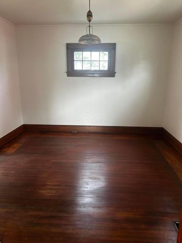 273 Woods Avenue, Newark, OH 43055