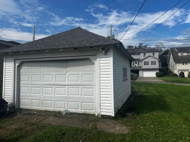 273 Woods Avenue, Newark, OH 43055