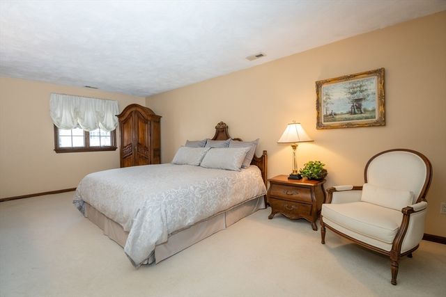 31 Tamarock Ter, Stoneham, MA 02180