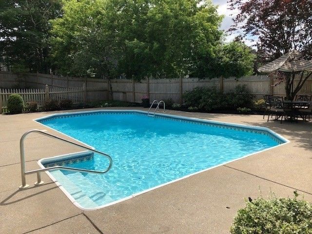 31 Tamarock Ter, Stoneham, MA 02180