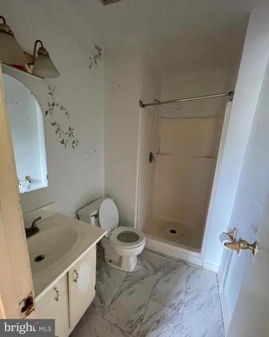 6004 ST MORITZ DR, Temple Hills, MD 20748