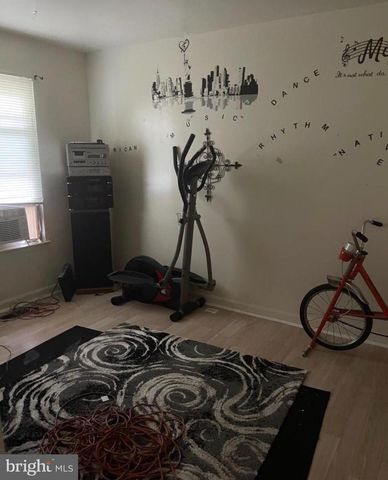 6004 ST MORITZ DR, Temple Hills, MD 20748