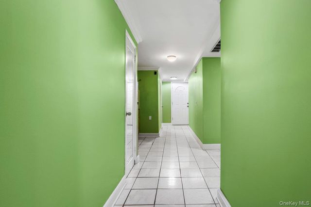 3241 Colden Avenue, Bronx, NY 10469