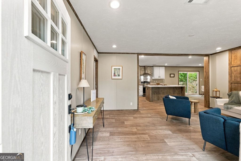 277 Eden Woods, Clarkesville, GA 30523 — photo 2