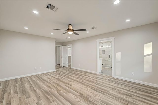 2111 Nina Lee Lane, Houston, TX 77018