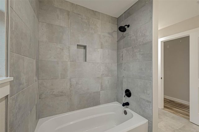 2111 Nina Lee Lane, Houston, TX 77018