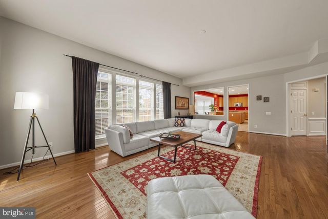 43774 BROWNBURG PL, Chantilly, VA 20152