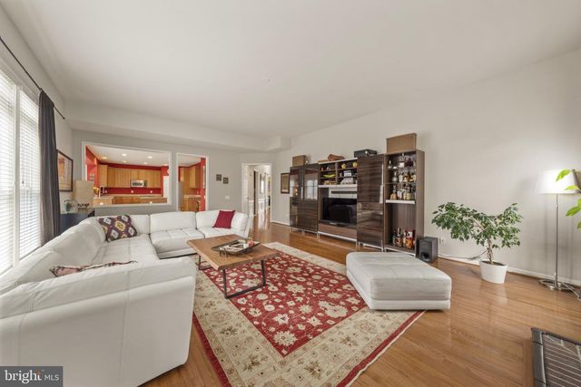 43774 BROWNBURG PL, Chantilly, VA 20152