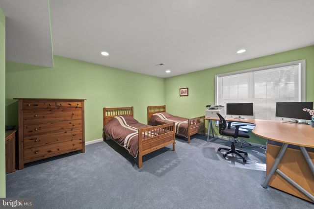 43774 BROWNBURG PL, Chantilly, VA 20152