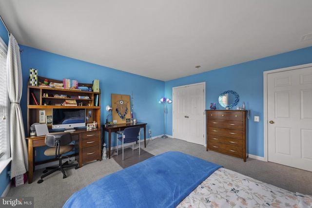 43774 BROWNBURG PL, Chantilly, VA 20152