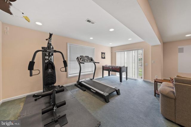 43774 BROWNBURG PL, Chantilly, VA 20152