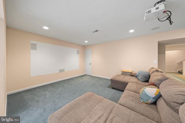 43774 BROWNBURG PL, Chantilly, VA 20152