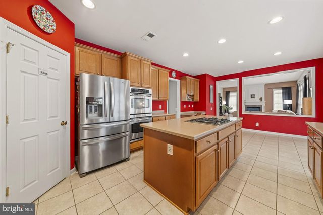 43774 BROWNBURG PL, Chantilly, VA 20152