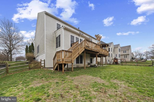 43774 BROWNBURG PL, Chantilly, VA 20152