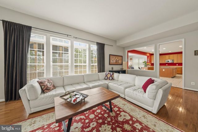 43774 BROWNBURG PL, Chantilly, VA 20152