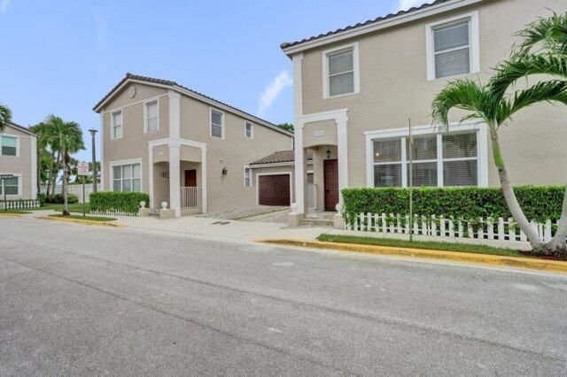 10581 NW 57TH Court, Coral Springs, FL 33076