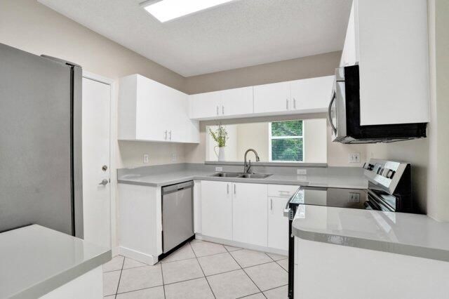 10581 NW 57TH Court, Coral Springs, FL 33076