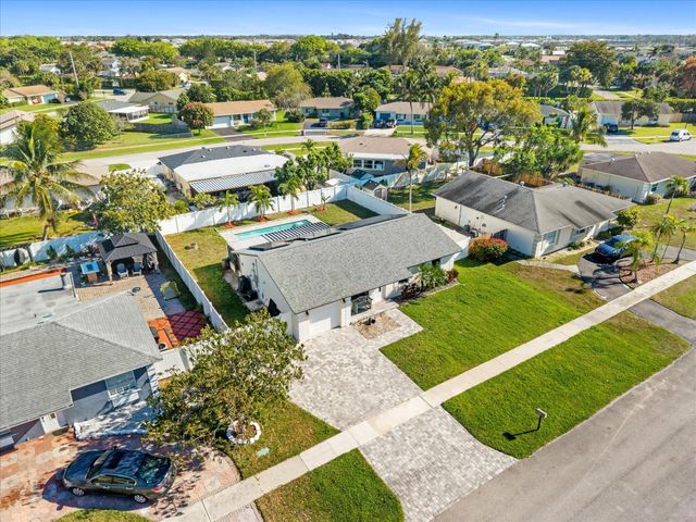 9750 Alaska Circle, Boca Raton, FL 33434