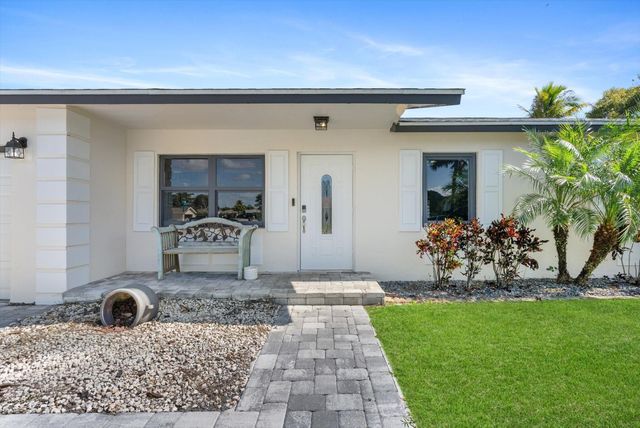 9750 Alaska Circle, Boca Raton, FL 33434