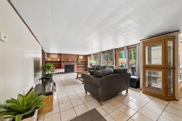 3127 Chestnut Street, Murrysville, PA 15668