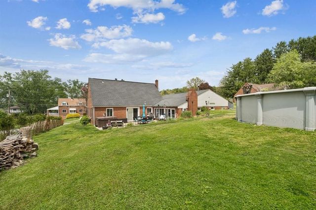 3127 Chestnut Street, Murrysville, PA 15668