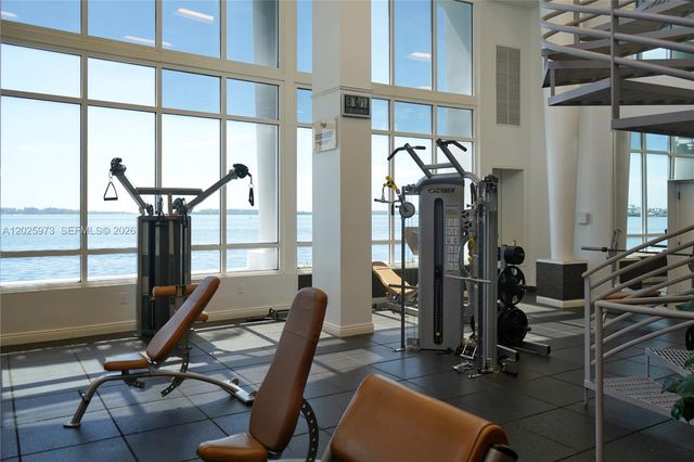 848 Brickell Key Dr 306, Miami, FL 33131