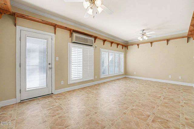 200 Commonsgate Drive, Goldsboro, NC 27530