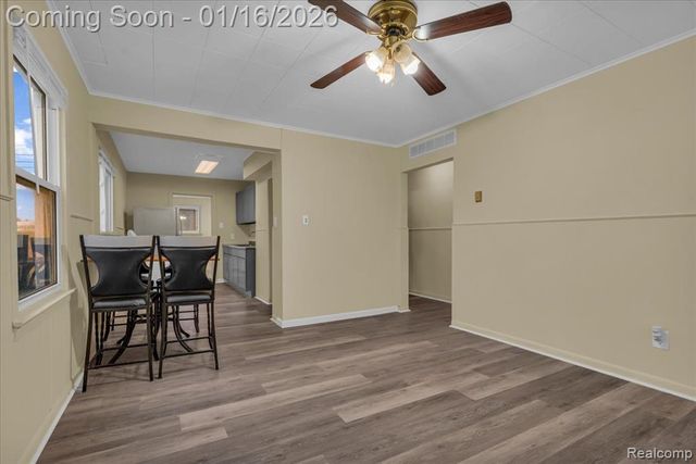 13983 Hobart Avenue, Warren, MI 48089