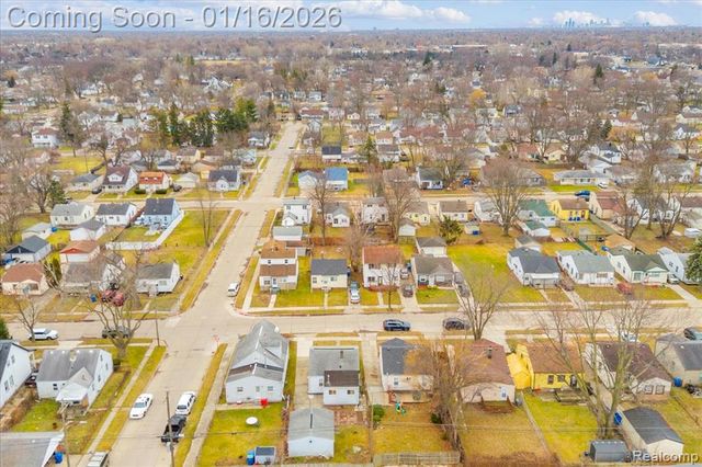 13983 Hobart Avenue, Warren, MI 48089