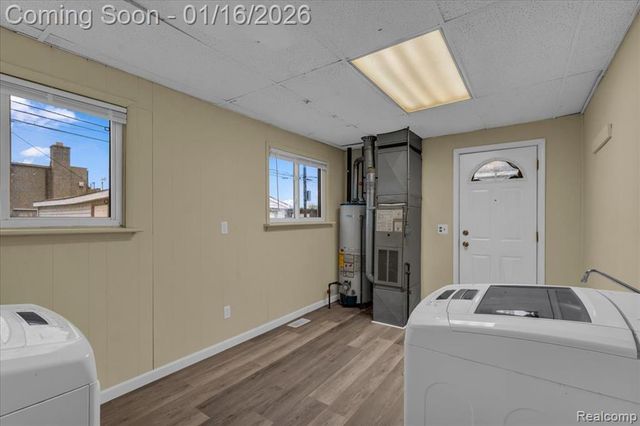 13983 Hobart Avenue, Warren, MI 48089