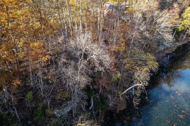 0 Indian Mound Dr, Mcminnville, TN 37110