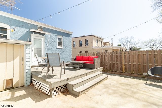 449 Keene St, Perth Amboy City, NJ 08861