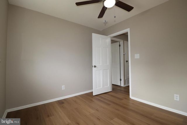 36 HILTON RD, Mount Holly, NJ 08060