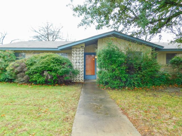 1128 Thomas Street, Denton, TX 76201