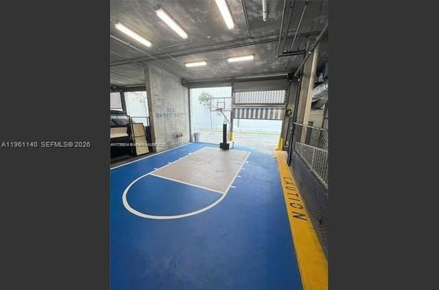 690 SW 1st Ct 1219, Miami, FL 33130