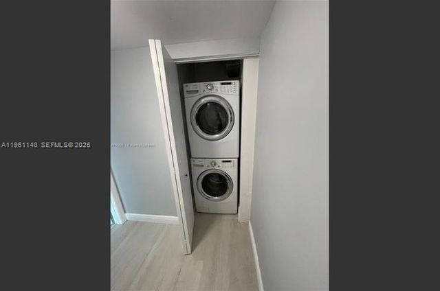 690 SW 1st Ct 1219, Miami, FL 33130