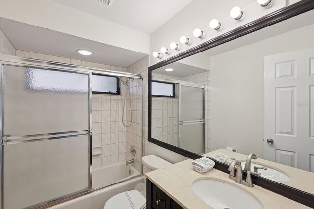 7505 23RD AVENUE DRIVE W, Bradenton, FL 34209